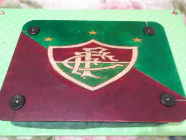 SUPORTE DE NOTEBOOK   DESENHO FLUMINENSE